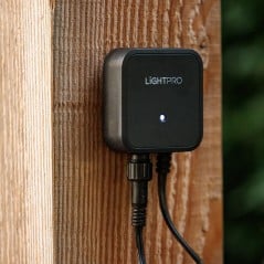 Récepteur Switch Smart wifi LightPro pour contrôler votre éclairage de jardin