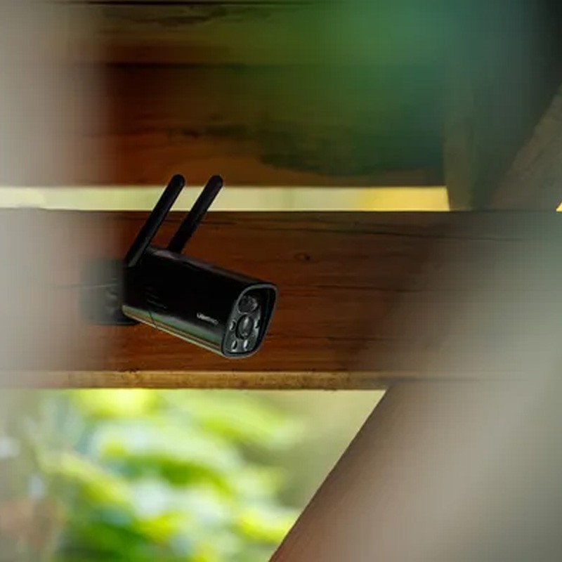 Camera Smart Wifi LightPro | Surveillez votre jardin