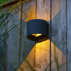 Spot Goura noir - Luminaire Garden Lights - Éclairage Terrasse Bois